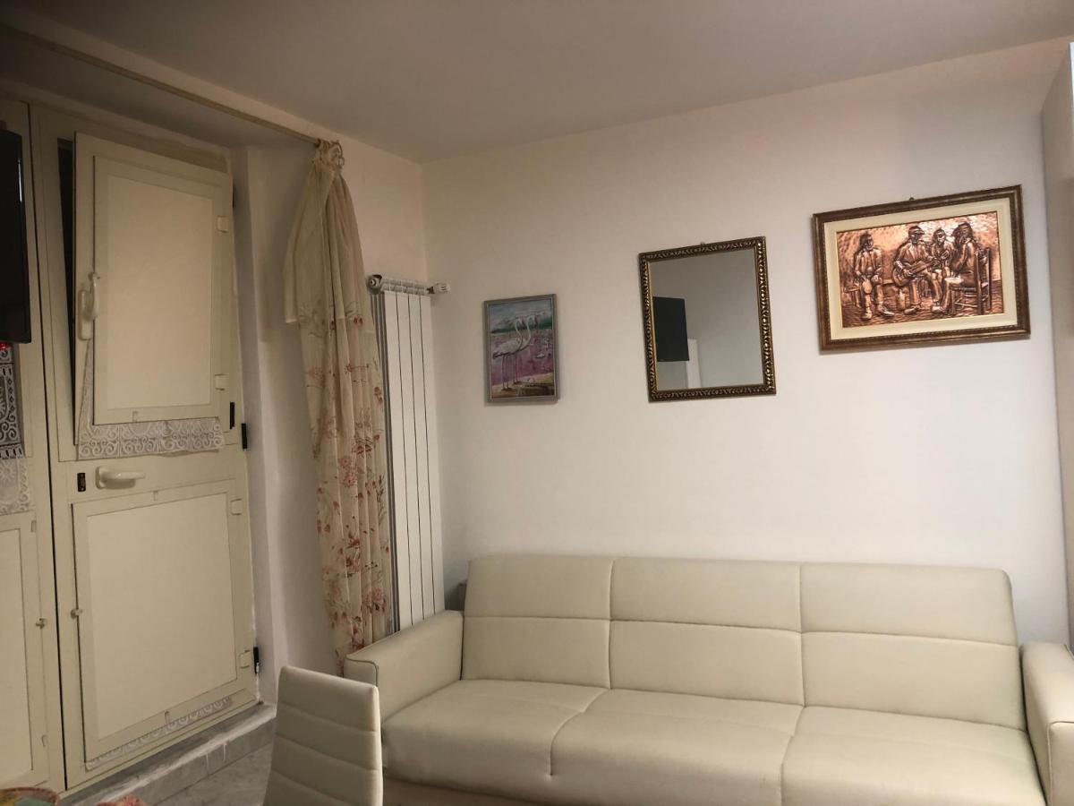Arenada Private Rooms&Apartment sud Cagliari Bagian luar foto