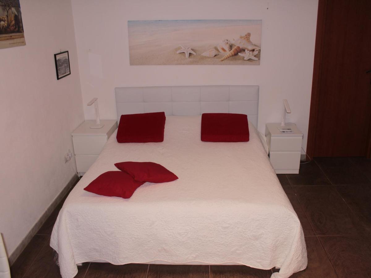 Arenada Private Rooms&Apartment sud Cagliari Bagian luar foto