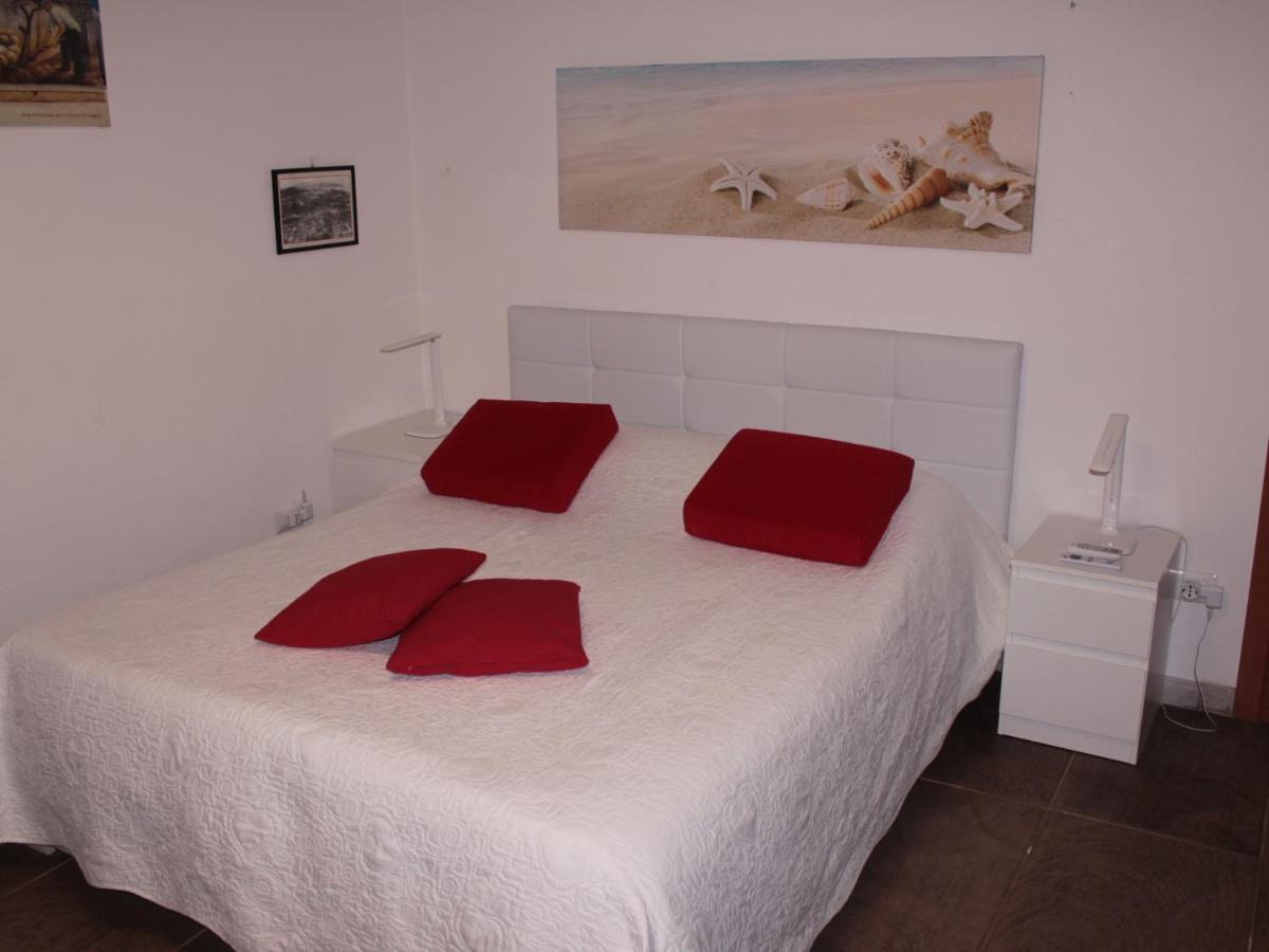 Arenada Private Rooms&Apartment sud Cagliari Bagian luar foto